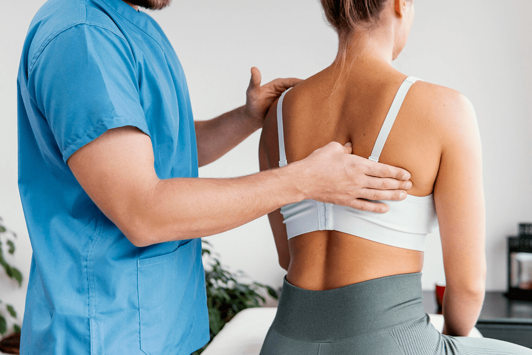 При първите признаци на гръдна остеохондроза трябва да се консултирате с невролог